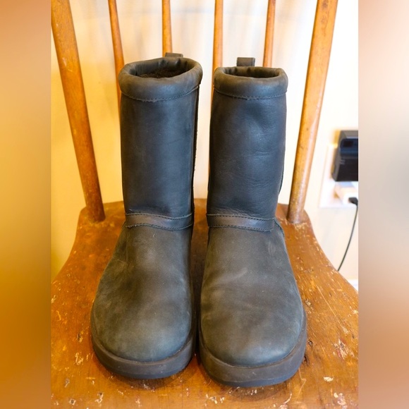 UGG waterproof snow x Vibram soles - Picture 4 of 8